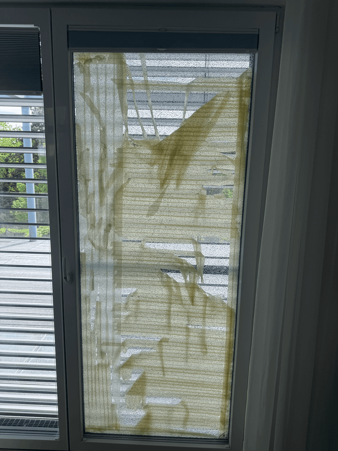 Gesprungene Fenster- und Balkonverglasung – Scheibentausch von NEXT WINDOW in Wels